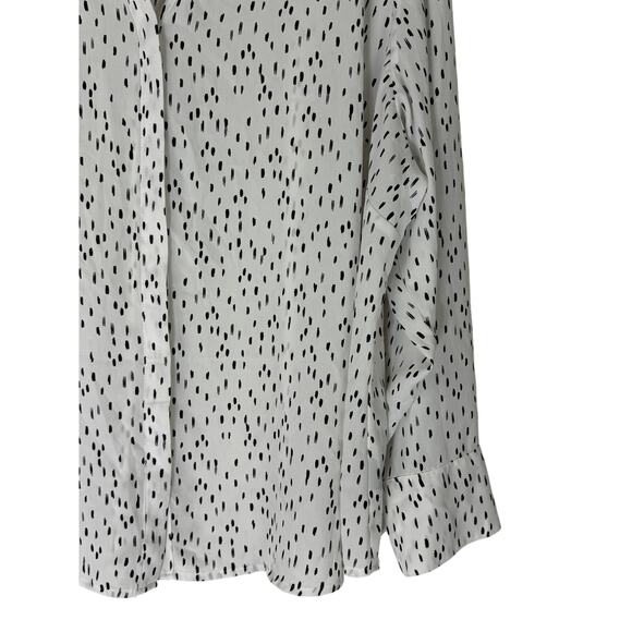 Worthington Woman White & Black Long Sleeve V-neck Collar Blouse Top Size 4X - Picture 4 of 10